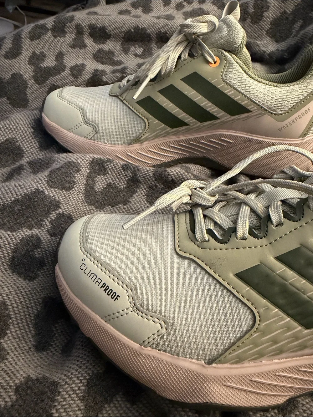 adidas unworn nwot